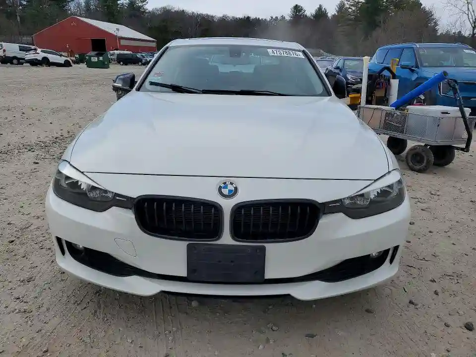 WBA3C3G54FNS76035 2015 BMW 3 SERIES-4