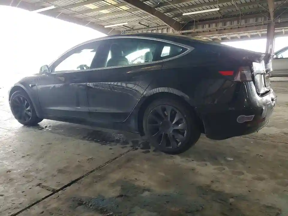 5YJ3E1EA8KF399475 2019 TESLA MODEL 3-1