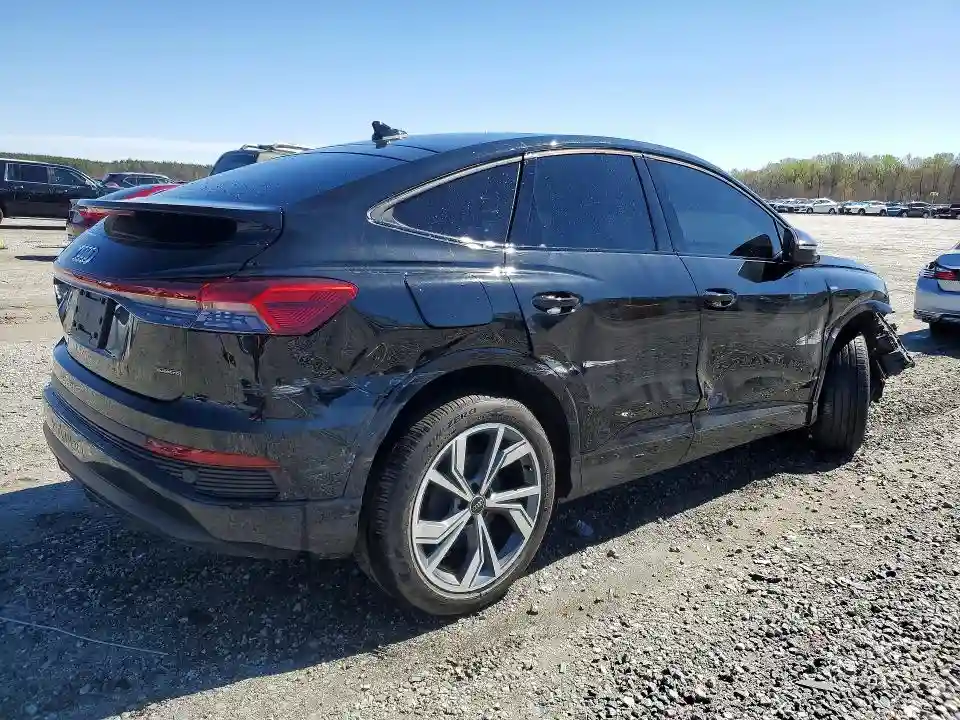WA142BFZ3RP012977 2024 AUDI Q4 E-TRON-2