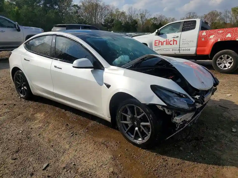 5YJ3E1EA1PF559848 2023 TESLA MODEL 3-3