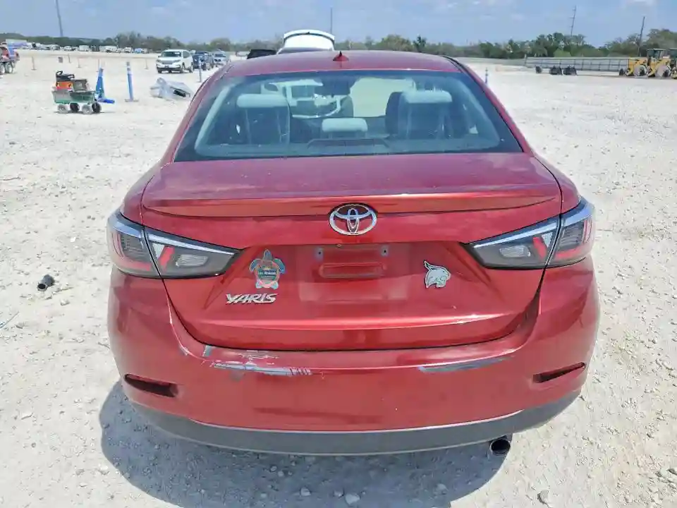 3MYDLBYV2LY706256 2020 TOYOTA YARIS-5