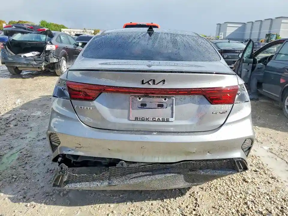 3KPF54AD3RE772131 2024 KIA FORTE-5