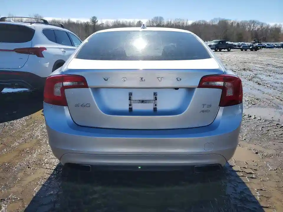 YV1612TK7G2404518 2016 VOLVO S60-5