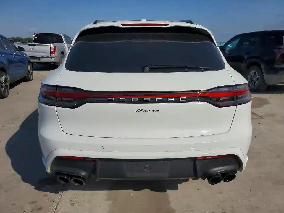 WP1AA2A53RLB10316 2024 PORSCHE MACAN-5