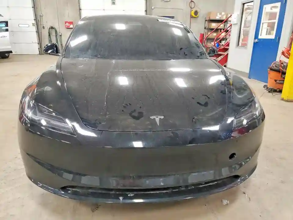 5YJ3E1EA1SF977089 2025 TESLA MODEL 3-4