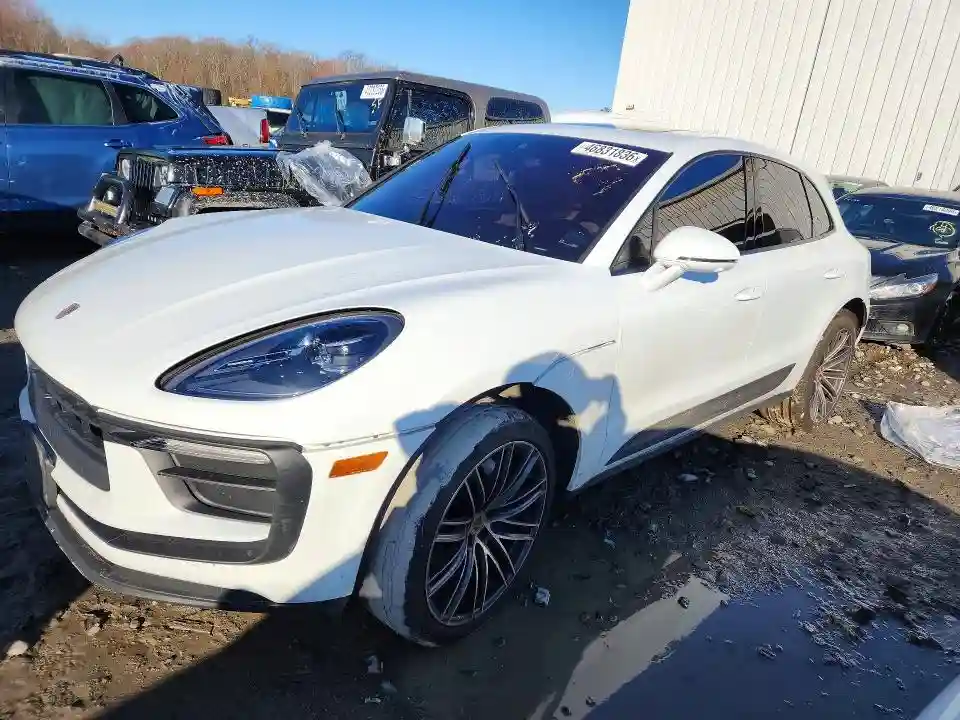 WP1AA2A57PLB12115 2023 PORSCHE MACAN-0