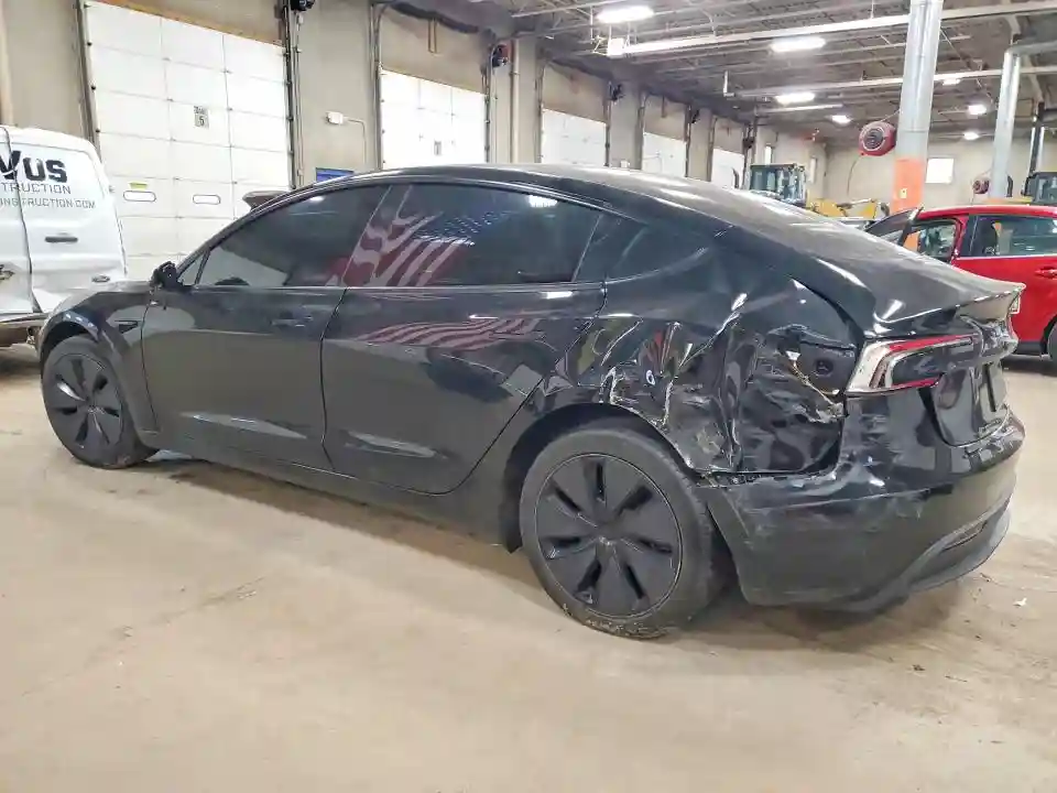 5YJ3E1EA1SF977089 2025 TESLA MODEL 3-1