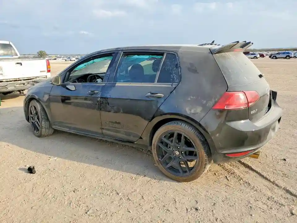 3VW217AU4HM037848 2017 VOLKSWAGEN GOLF-1