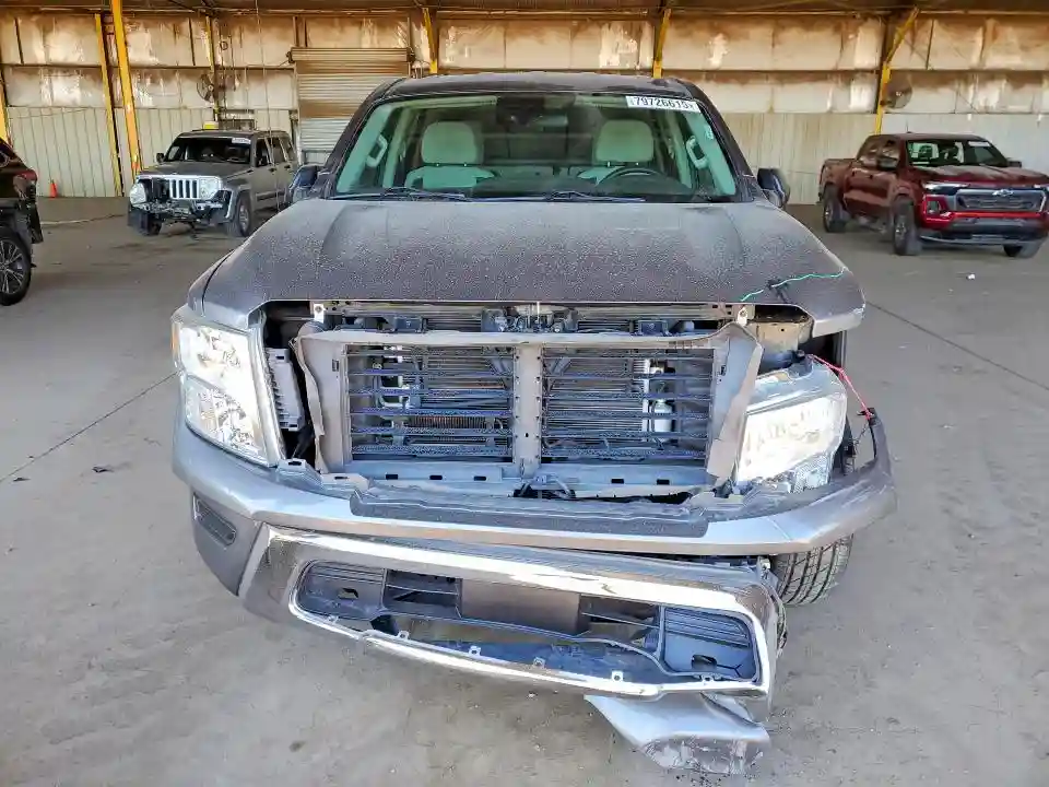 1N6AA1EE9MN512227 2021 NISSAN TITAN-4
