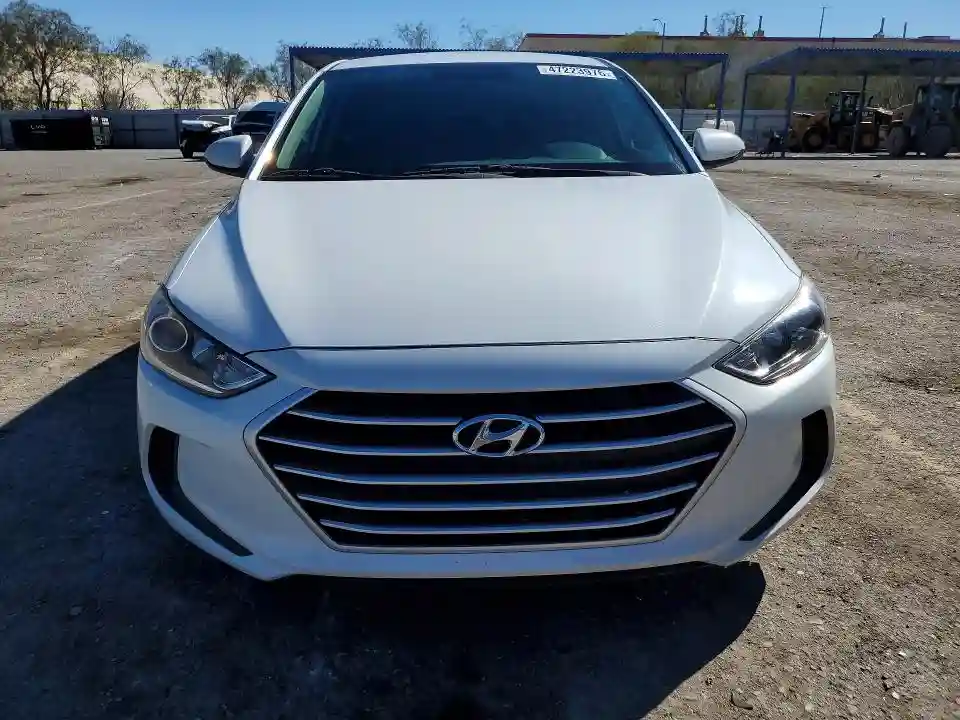 5NPD84LF6JH384405 2018 HYUNDAI ELANTRA-4