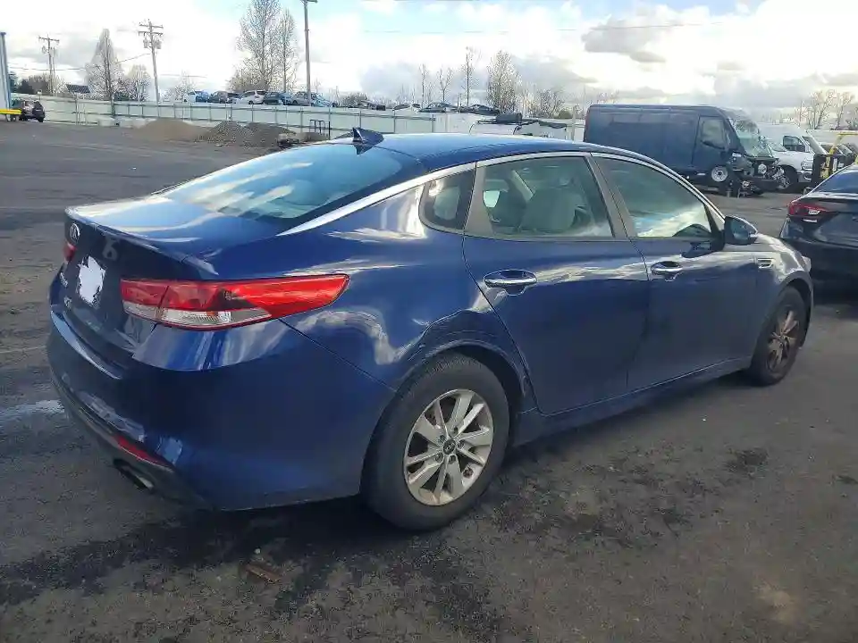 5XXGT4L32HG149619 2017 KIA OPTIMA-2