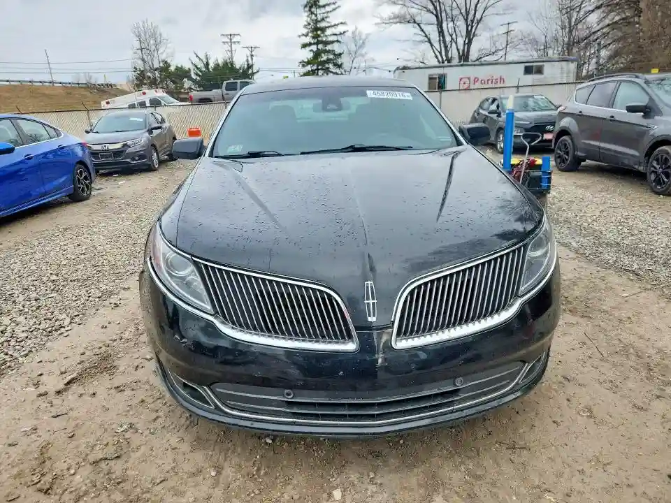 1LNHL9EK5GG600051 2016 LINCOLN TOWNHOUSE MKS-4