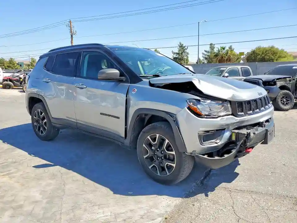 3C4NJDDB7LT162933 2020 JEEP COMPASS-3