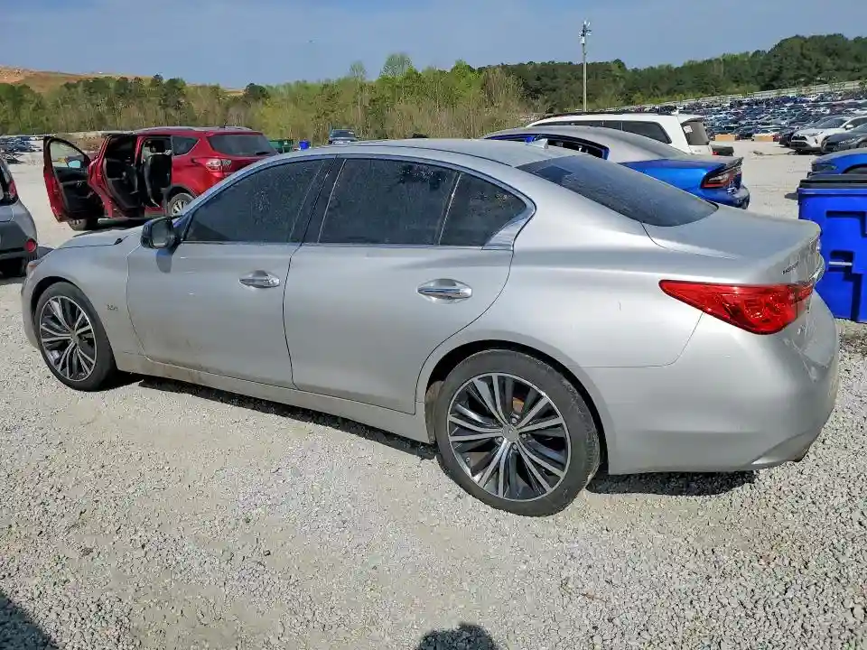 JN1EV7AR2JM436617 2018 INFINITI Q50-1