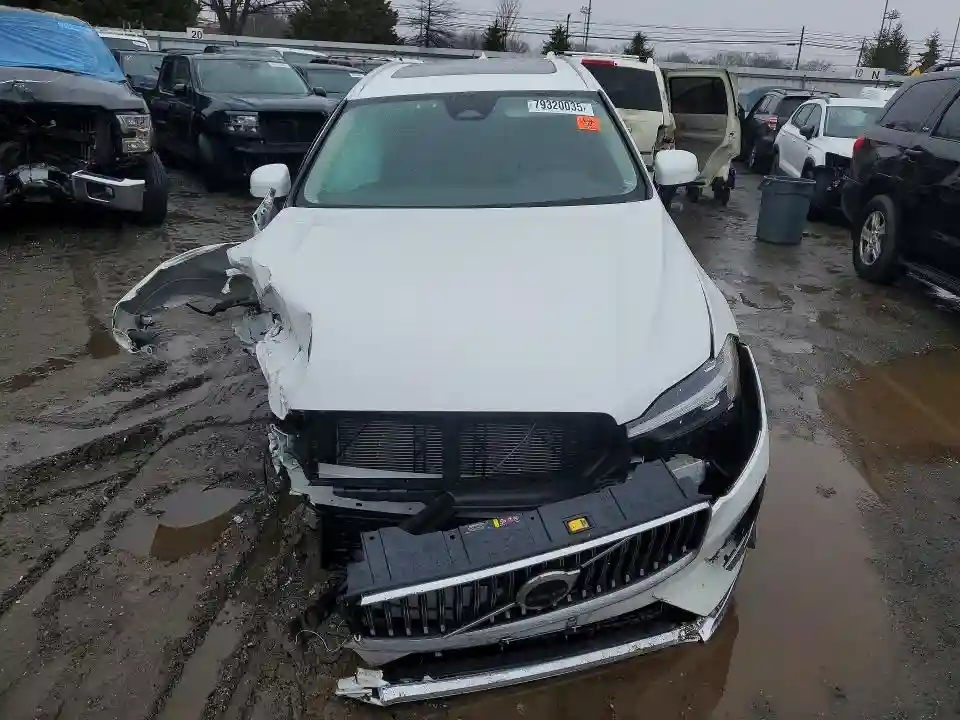 YV4L12RN8P1311598 2023 VOLVO XC60-4