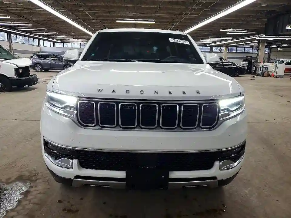 1C4SJVDT9NS211460 2022 JEEP WAGONEER-4