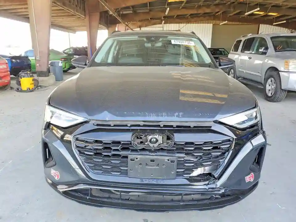 WA15AAGE1RB045535 2024 AUDI Q8 E-TRON-4