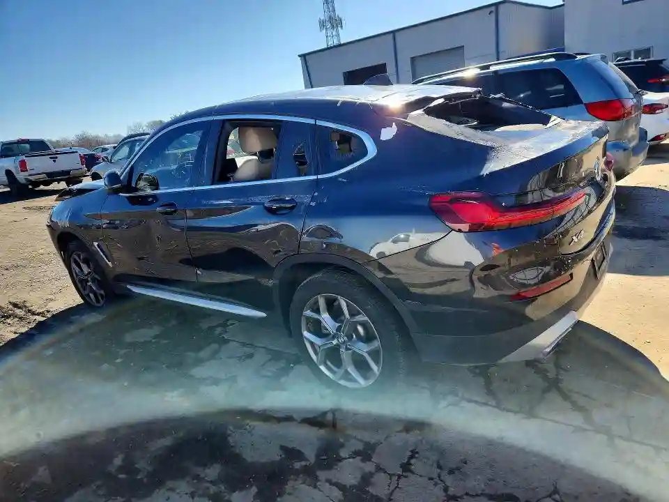 5UX33DT07R9V93371 2024 BMW X4-1