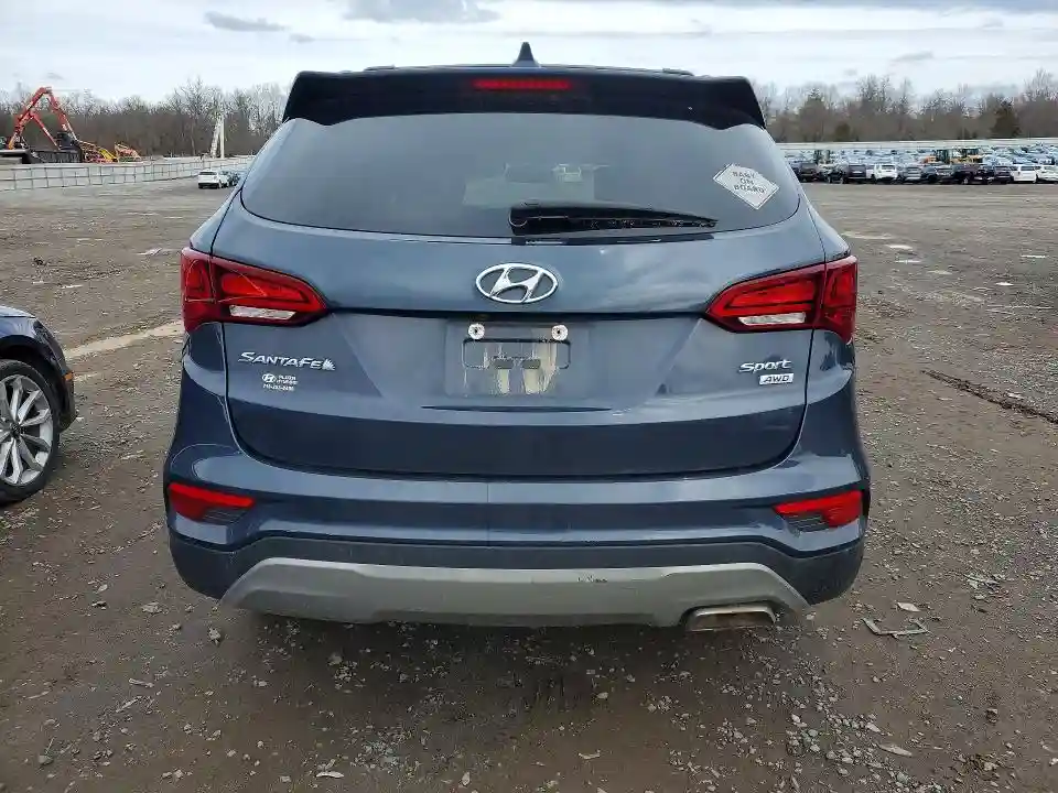 5XYZUDLB3JG523024 2018 HYUNDAI SANTA FE-5