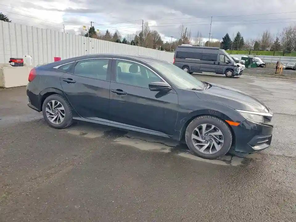 19XFC2F76GE215966 2016 HONDA CIVIC-3