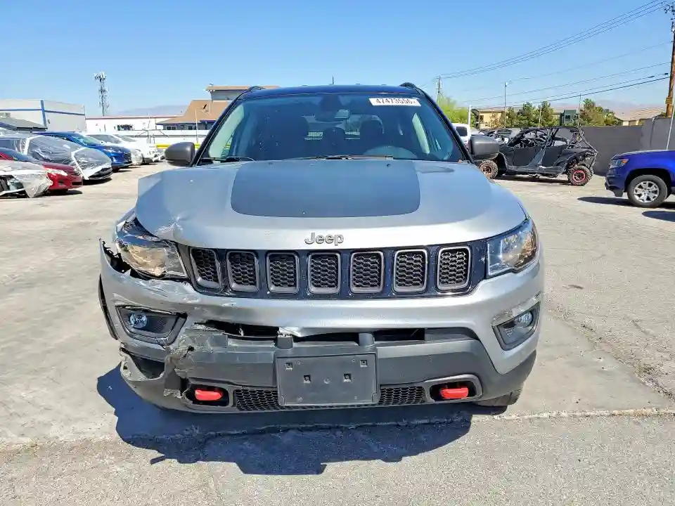 3C4NJDDB7LT162933 2020 JEEP COMPASS-4