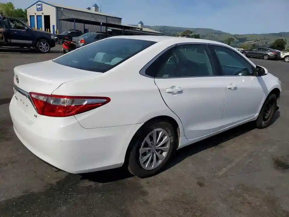 4T4BF1FK0GR533606 2016 TOYOTA CAMRY-4