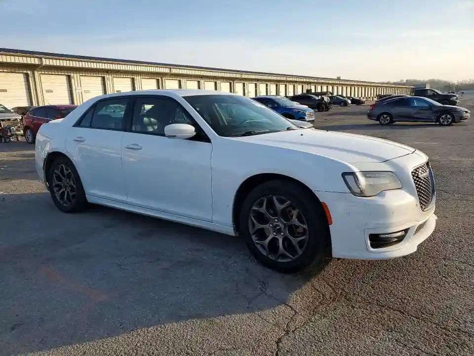 2C3CCAGGXHH534812 2017 CHRYSLER 300-3
