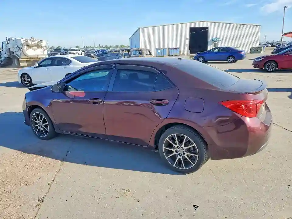 5YFBURHE6HP589669 2017 TOYOTA COROLLA 50-1