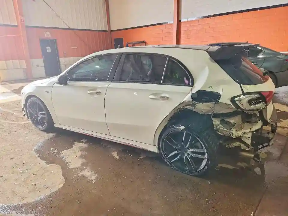 W1K3F5BB1NJ375829 2022 MERCEDES-BENZ A-CLASS-1