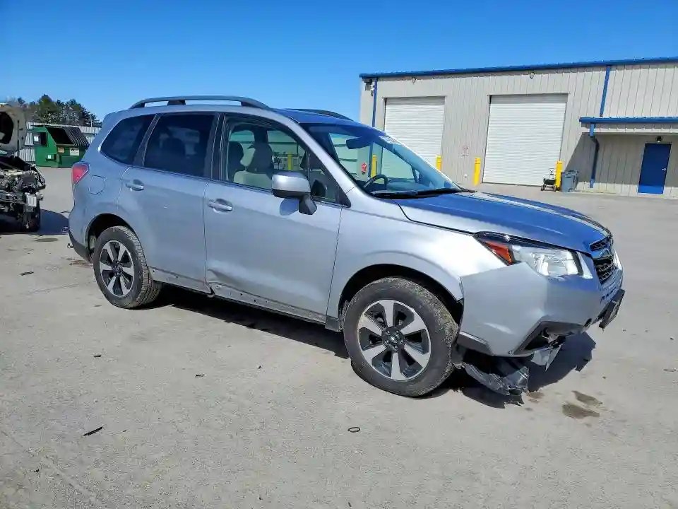 JF2SJAJC0HH488272 2017 SUBARU FORESTER-3