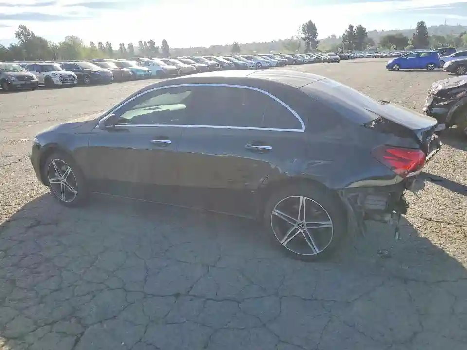 WDD3G4EB4KW024818 2019 MERCEDES-BENZ A-CLASS-1