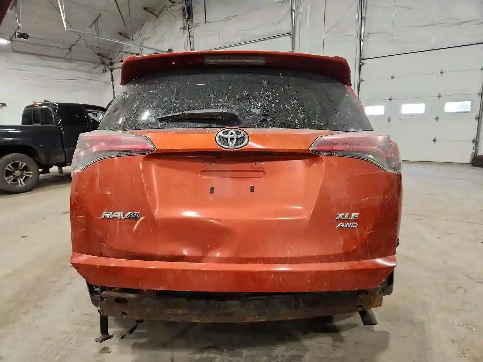 JTMRFREV9GJ097699 2016 TOYOTA RAV4-5