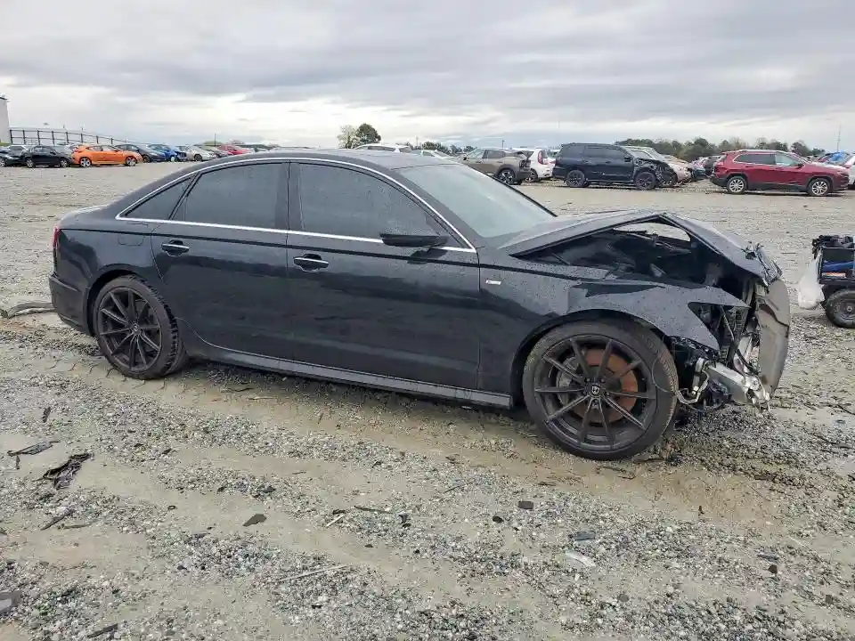 WAUG8AFCXJN031885 2018 AUDI A6-3