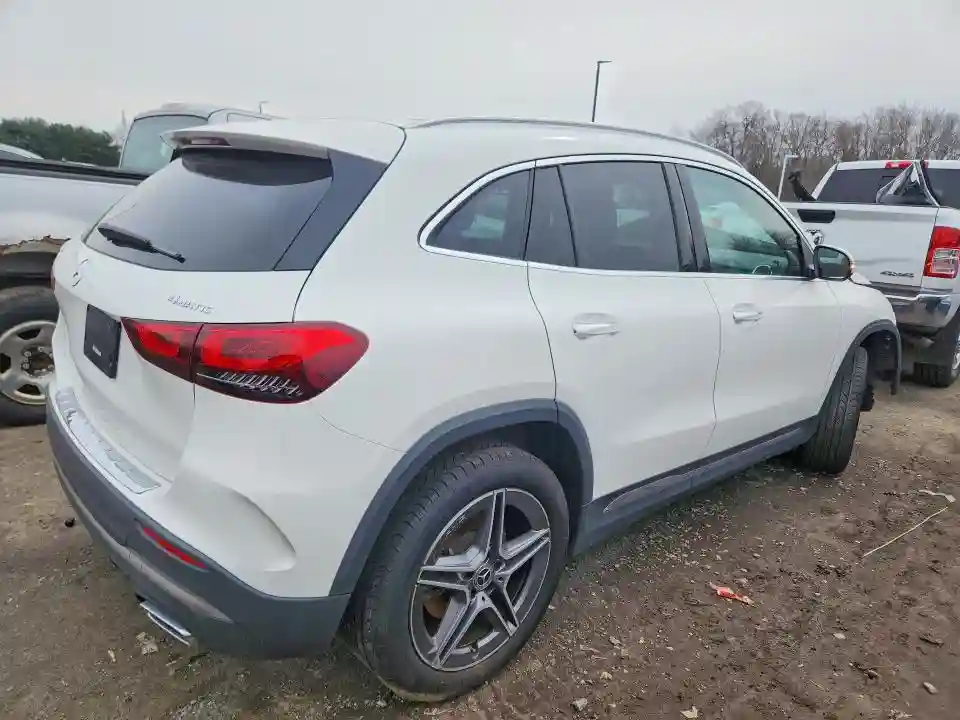 W1N4N4HB4NJ372953 2022 MERCEDES-BENZ GLA-CLASS-2
