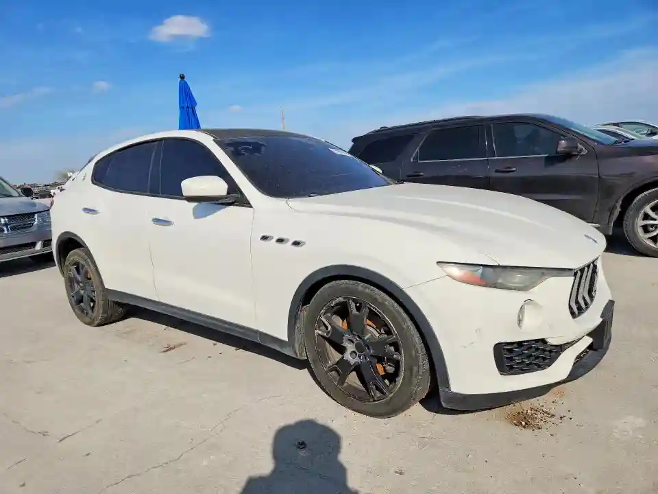 ZN661XUAXJX278981 2018 MASERATI ALL MODELS-3