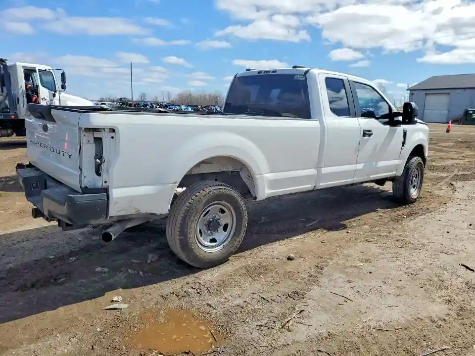 1FT7X2B60NED64971 2022 FORD F250-2