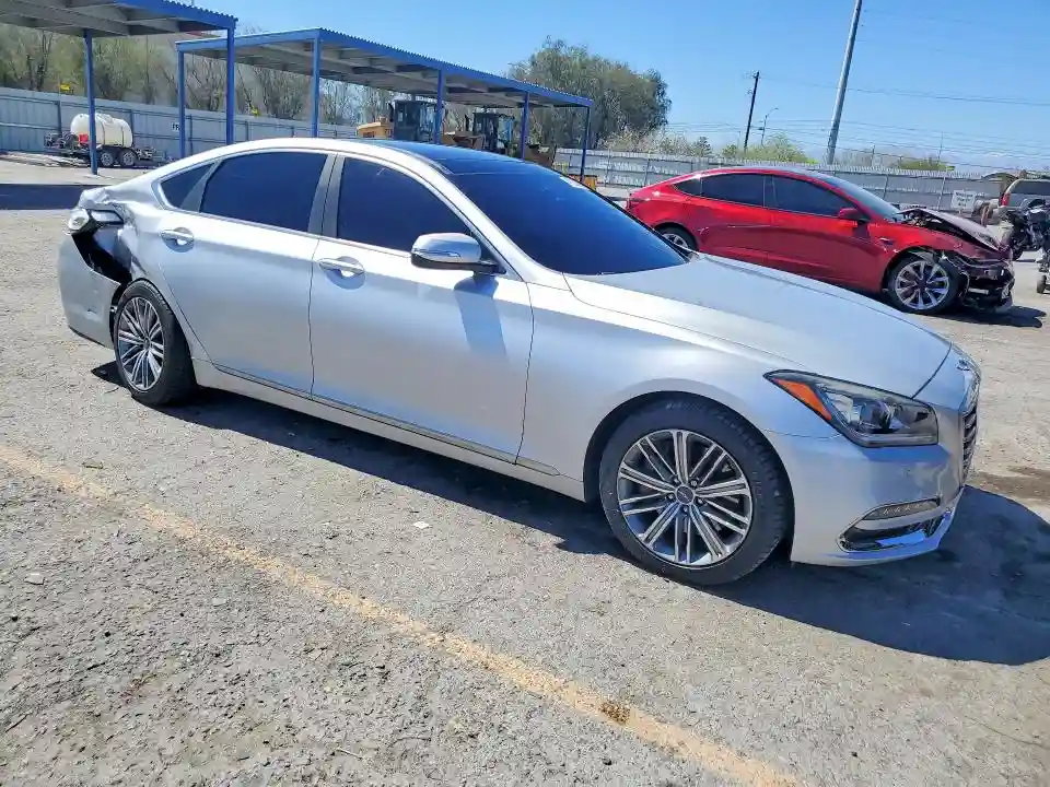 KMHGN4JE2JU230887 2018 GENESIS G80-3