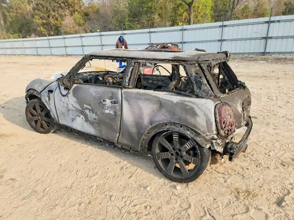 WMW53DH06P2T73046 2023 MINI COOPER-1