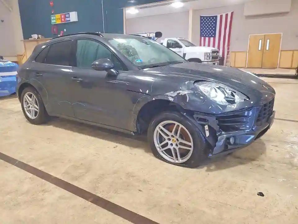 WP1AA2A54JLB16789 2018 PORSCHE MACAN-3