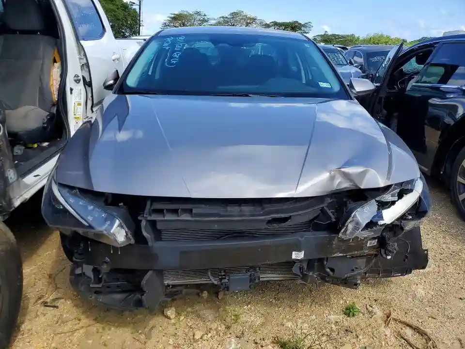 KMHLS4AGXPU565302 2023 HYUNDAI ELANTRA-4