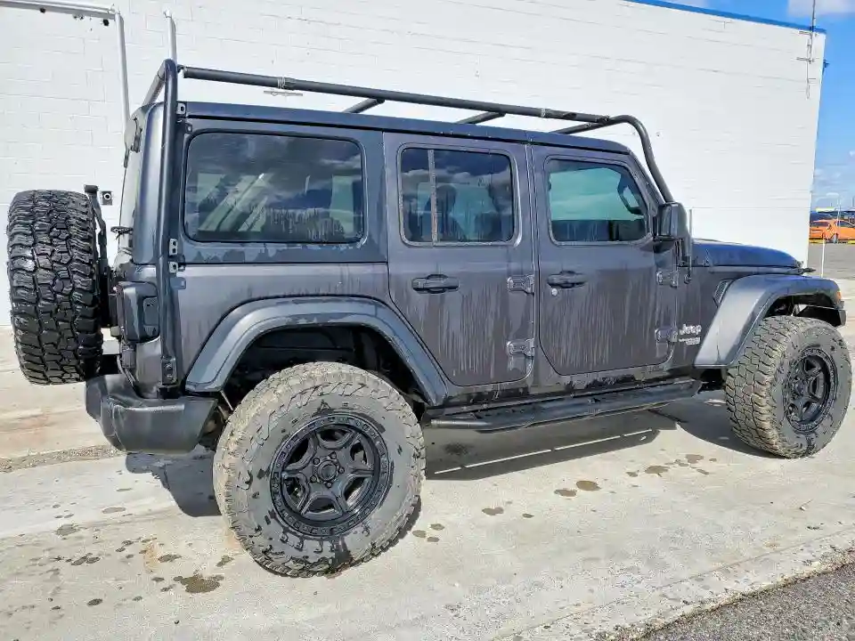 1C4HJXDGXJW198987 2018 JEEP WRANGLER-2