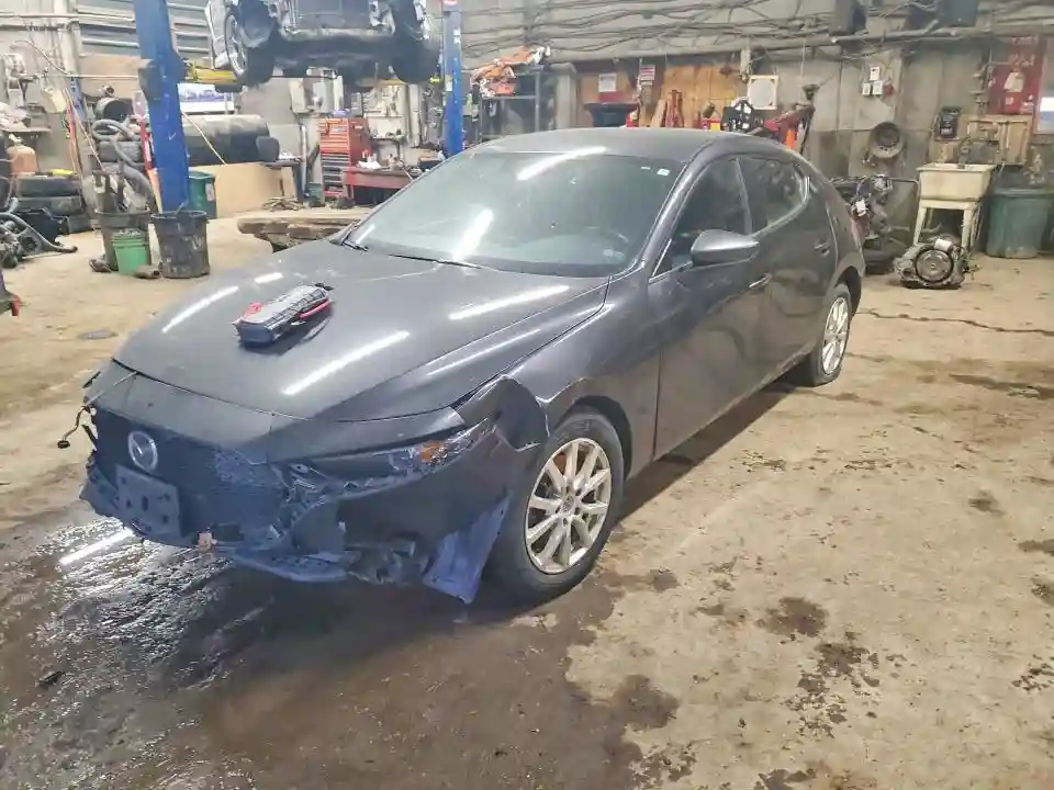 JM1BPBLLXM1340830 2021 MAZDA 3-0