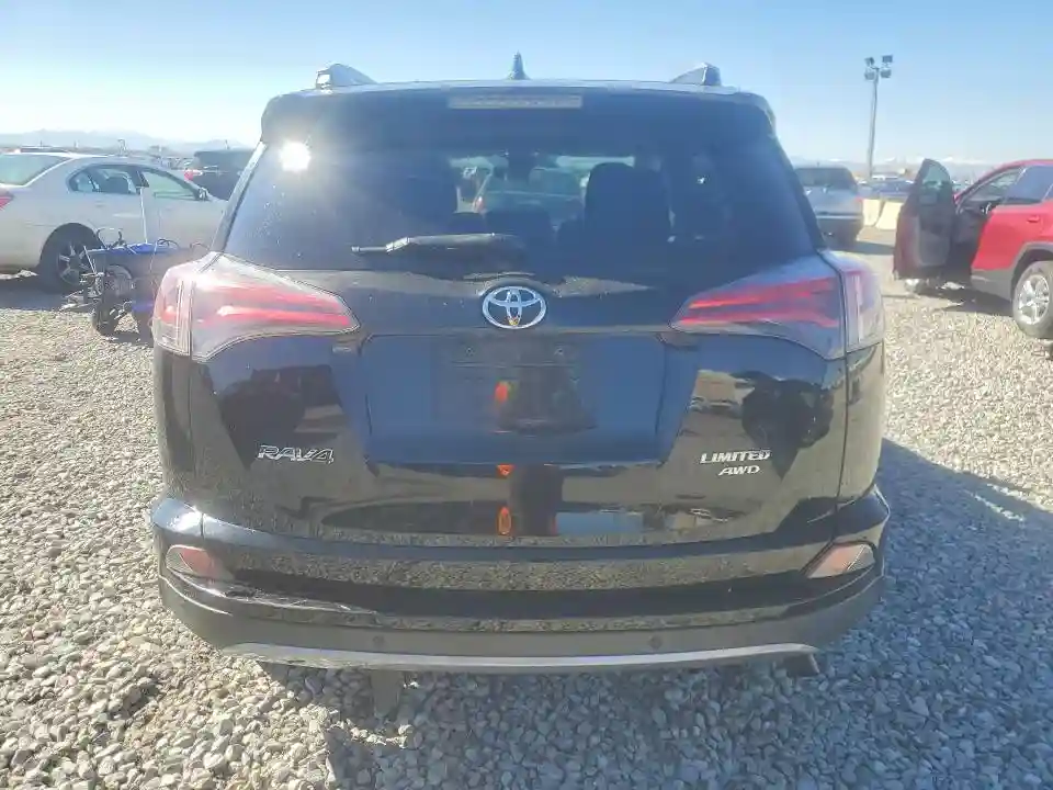 2T3DFREV4JW717426 2018 TOYOTA RAV4-5