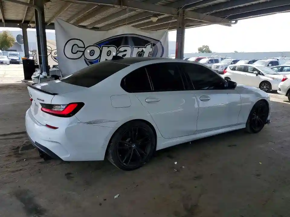 3MW5U7J00N8C54948 2022 BMW M3-2
