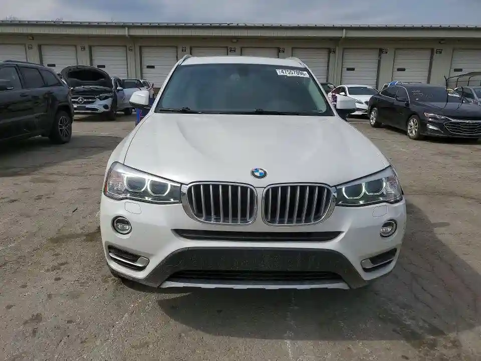 5UXWX7C57H0U39759 2017 BMW X3-4