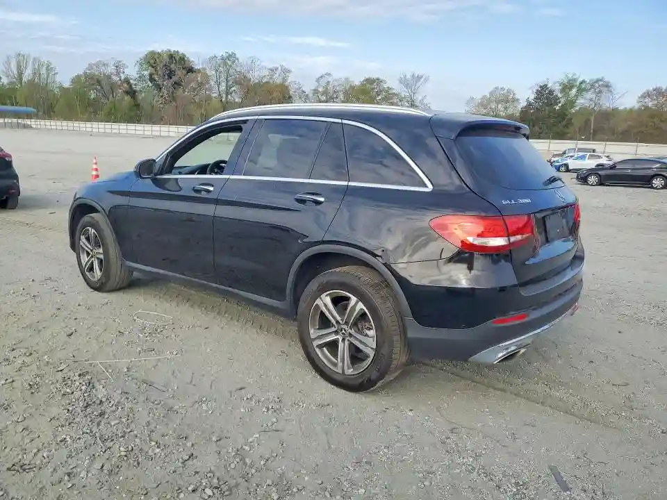WDC0G4JB7JV053960 2018 MERCEDES-BENZ GLC-CLASS-1