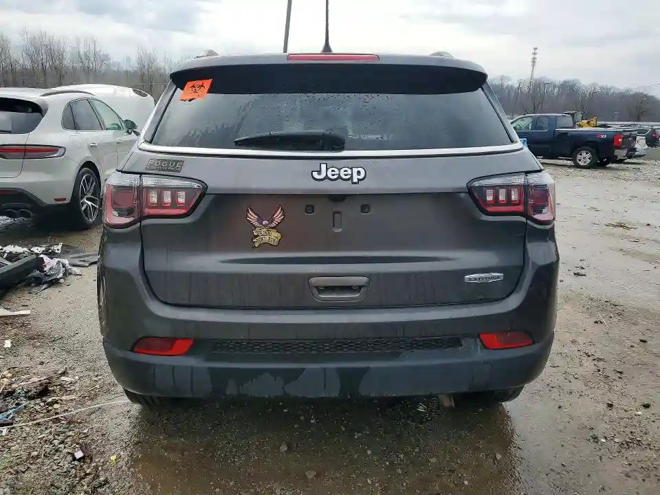 3C4NJCBB1MT577079 2021 JEEP COMPASS-5