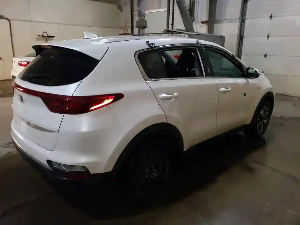 KNDPMCACXM7934497 2021 KIA SPORTAGE-2