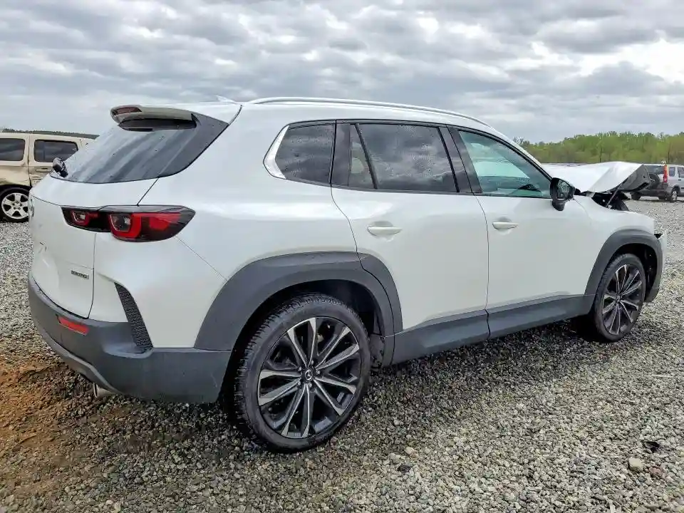 7MMVABEM6PN113796 2023 MAZDA CX-50-2