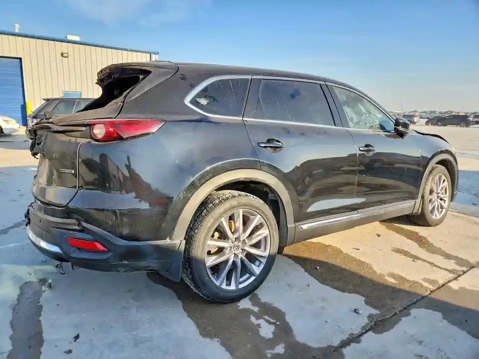 JM3TCBDY3P0632041 2023 MAZDA CX-9-2